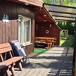 6 Osobowy Nad Samym Jeziorem Na Kaszubach Feriehus Dobrzyn (Czluchow)